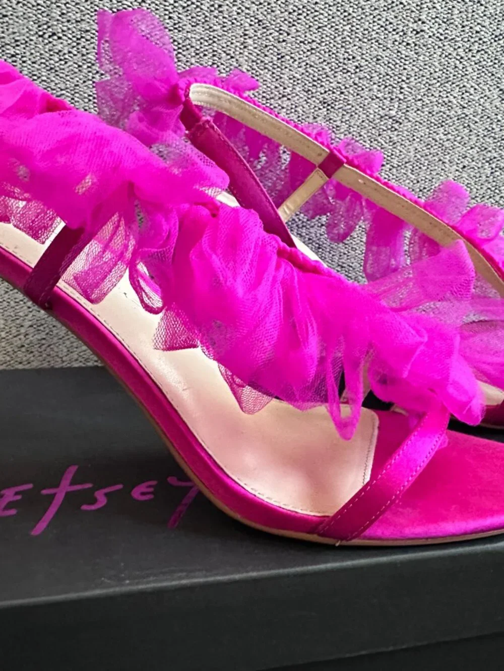 Betsey Johnson Fuchsia Pink Tulle Heels - Size 9.5